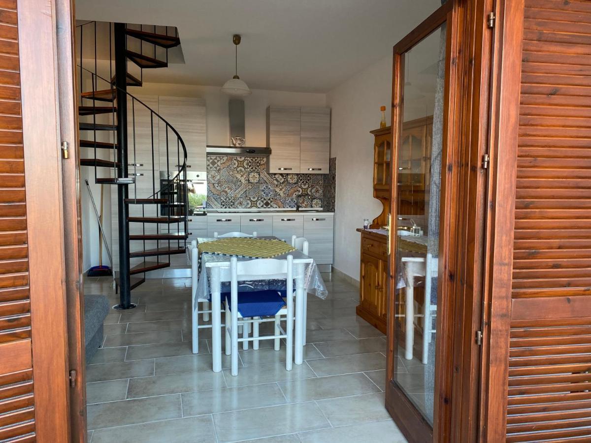 Case Vacanze Dany Budoni Exterior photo